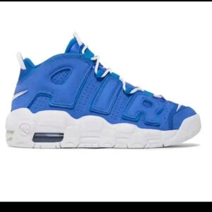 Nike Youth Blue And White Air More Uptempo Sneaker 6.5 Y 8W